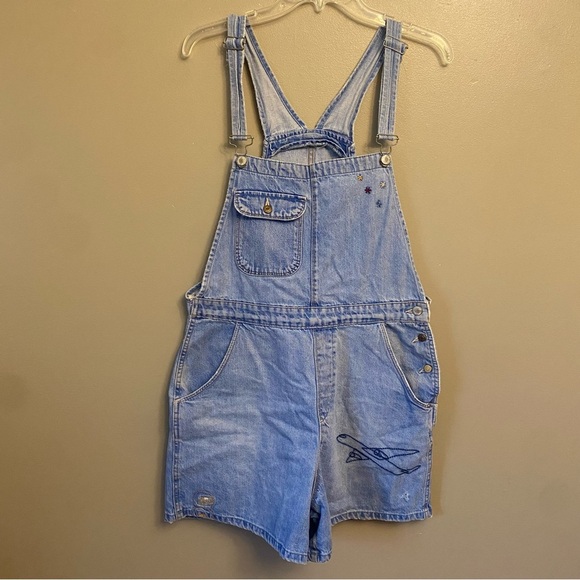 ZARA/Trafaluc Short Overalls Shortalls Denim Embroidered Medium Airplane - Picture 1 of 11